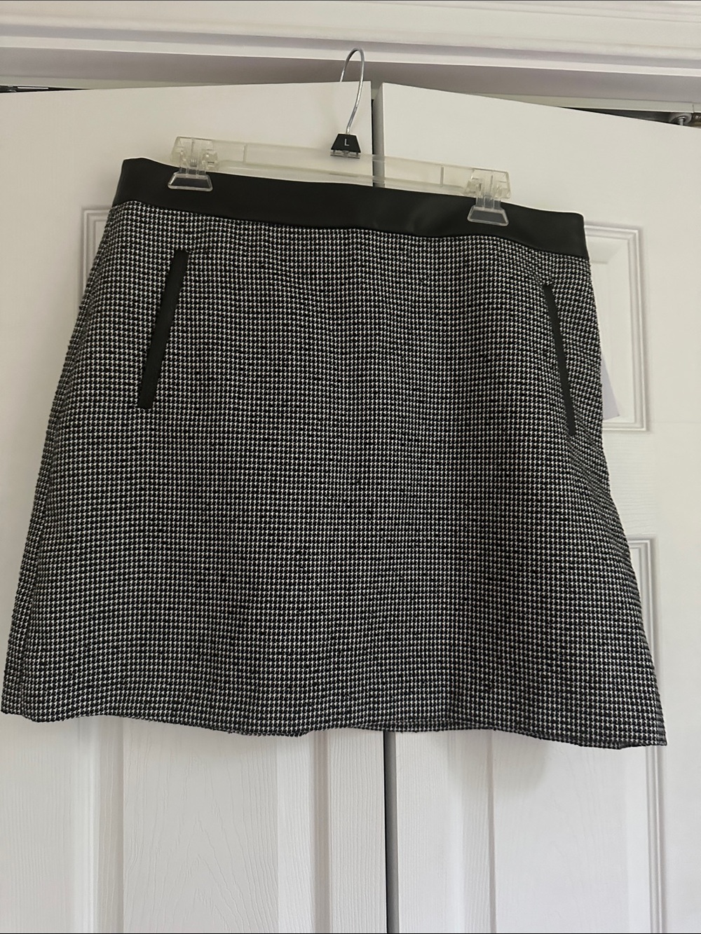 DKNY Black and White Houndstooth A-Line Mini Skirt